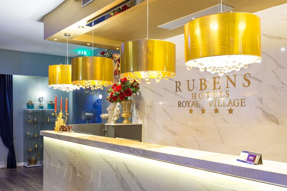 Hotel Rubens & 4*